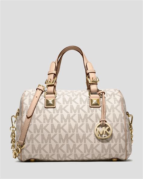 michael kors large grayson vanilla signature satchel gold chain|Michael Kors Grayson Large Converstible Signature Satchel.